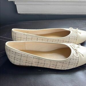 Elegant Cream and Black Women's Flats